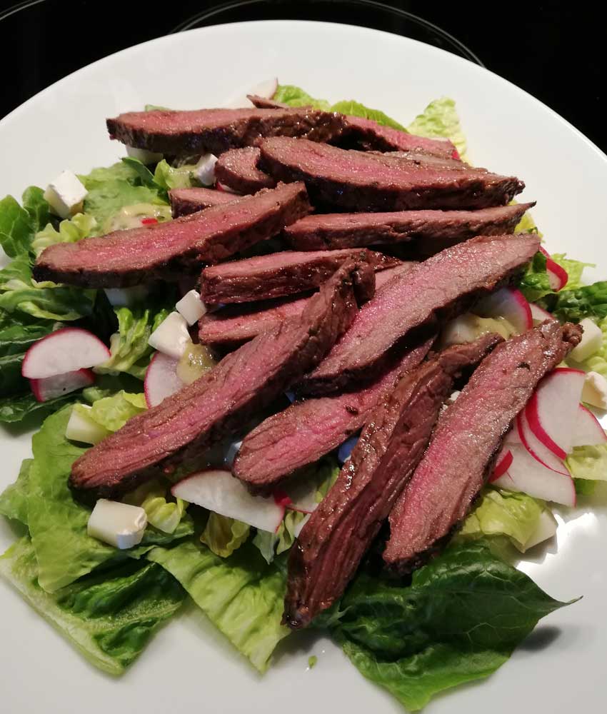 Steak-Salat mit Estragon-Vinaigrette | Unser Galloway